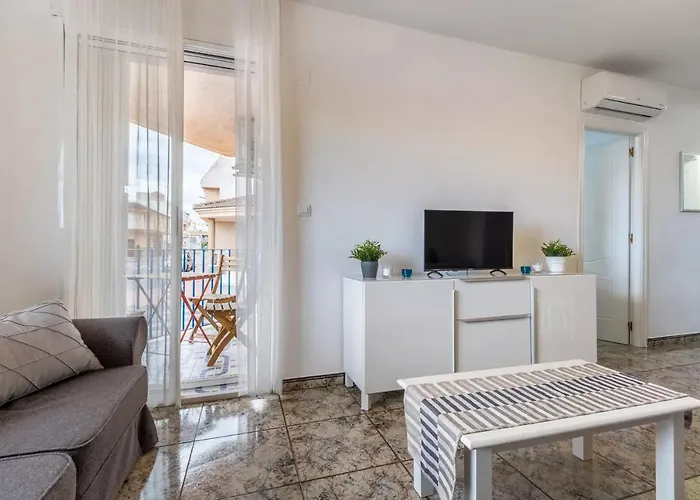 040 Norra Apartament *